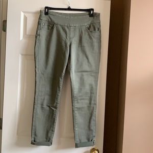 Olive Pull On Jag Jeans size 10
